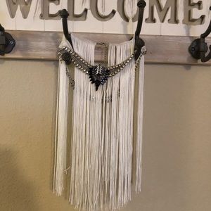 Cute fun fringe necklace!